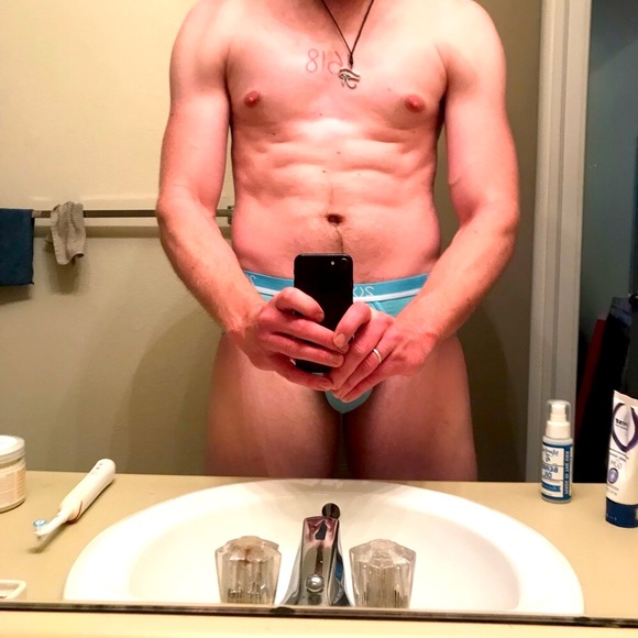 Meet your Posher, Day - Picture 4 of 4